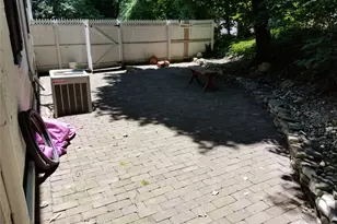 415 Myrtle Ave, Port Jefferson, NY 11777 - Photo 13