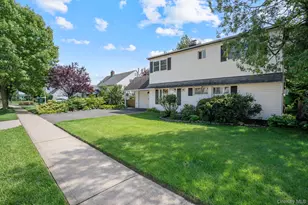 48 Grey Ln, Levittown, NY 11756 - Photo 3