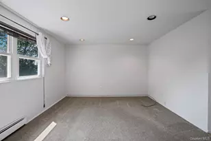 48 Grey Ln, Levittown, NY 11756 - Photo 17