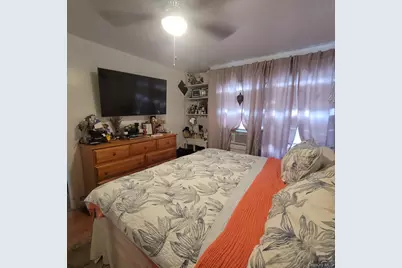 248 Graff Avenue, Bronx, NY 10465 - Photo 13