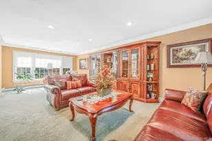 30 Damin Cir, Saint James, NY 11780 - Photo 21