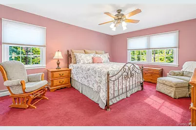 30 Damin Circle, Saint James, NY 11780 - Photo 27