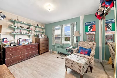 1563 Merry Avenue, Bronx, NY 10461 - Photo 13