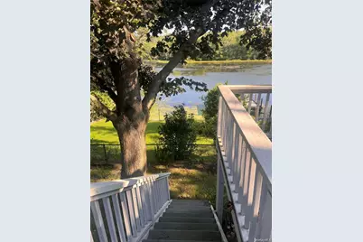 1375 West Main Street, Riverhead, NY 11901 - Photo 11