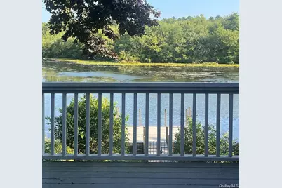 1375 West Main Street, Riverhead, NY 11901 - Photo 9