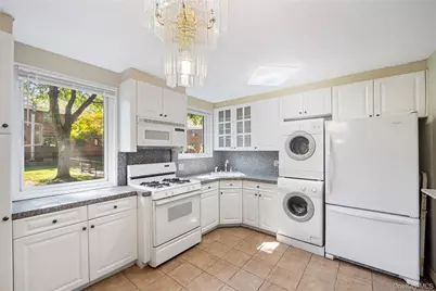 218-10 67th Avenue #Lower, Bayside, NY 11364 - Photo 3