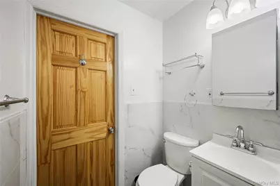 218-10 67th Avenue #Lower, Bayside, NY 11364 - Photo 15