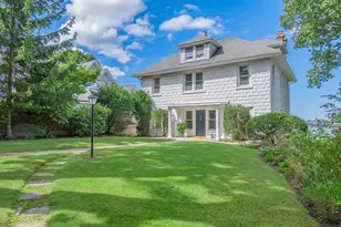 40 Prospect Ave, Sea Cliff, NY 11579 - Photo 3
