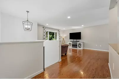 13 Slate Hill Drive, Poughkeepsie, NY 12603 - Photo 7