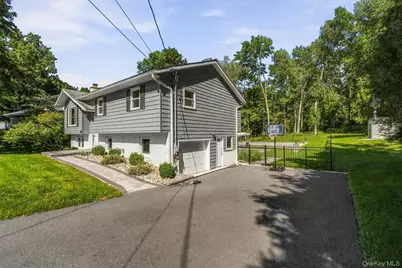 13 Slate Hill Drive, Poughkeepsie, NY 12603 - Photo 5