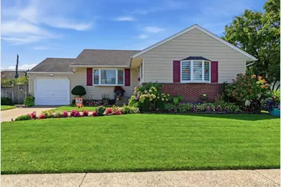 809 Garden Drive, Franklin Square, NY 11010 - Photo 1