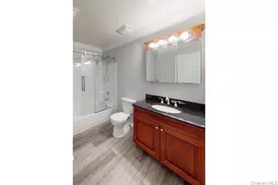 20 Overlook Dr, Farmingville, NY 11738 - Photo 9