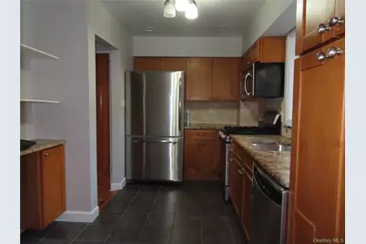 20809 Bardwell Avenue, Queens Village, NY 11429 - Photo 3