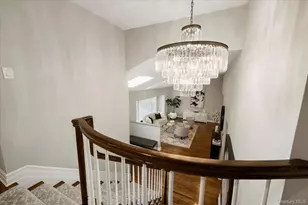 15 Pound Ridge Rd, Plainview, NY 11803 - Photo 15