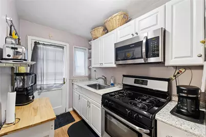 86-75 Springfield Boulevard #Duplex, Queens Village, NY 11427 - Photo 9