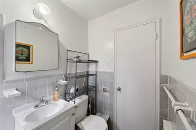 86-75 Springfield Boulevard #Duplex, Queens Village, NY 11427 - Photo 15