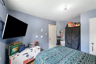 86-75 Springfield Blvd, Queens Village, NY 11427 - Photo 13
