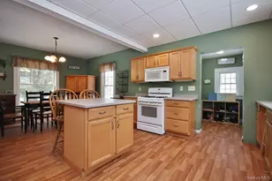 53 Yorktown Rd, Roscoe, NY 12776 - Photo 9