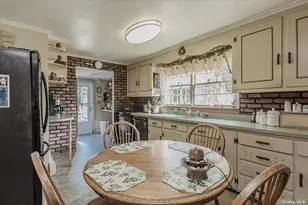 515 Gillette Ave, Bayport, NY 11705 - Photo 5