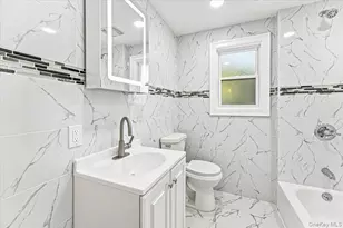 84-02 Smedley St, Briarwood, NY 11435 - Photo 19