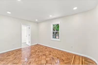 8402 Smedley Street, Briarwood, NY 11435 - Photo 15
