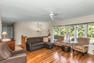 160 Overlook Dr, East Islip, NY 11730 - Photo 5