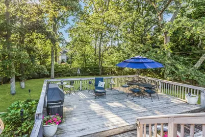 160 Overlook Drive, East Islip, NY 11730 - Photo 23