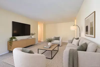 8 Foxwood Drive #8, Pleasantville, NY 10570 - Photo 7