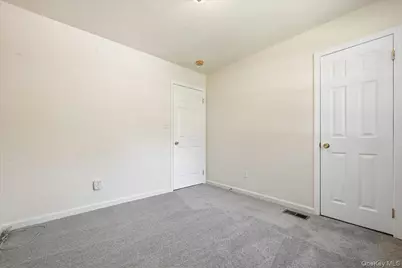 701 Park Avenue, Huntington, NY 11743 - Photo 25