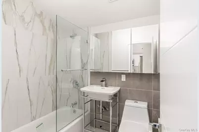 6147 56th Avenue, Maspeth, NY 11378 - Photo 5
