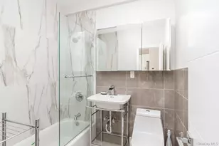61-47 56th Ave, Maspeth, NY 11378 - Photo 9