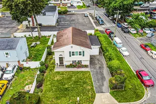 115 Margaretta Ave, Massapequa, NY 11758 - Photo 13