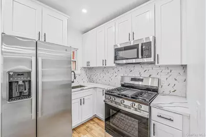 123 Denton Street, Patchogue, NY 11772 - Photo 17