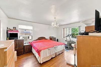 2145 Muliner Avenue, Bronx, NY 10462 - Photo 13