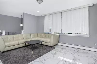 150 Holly Avenue, Hempstead, NY 11550 - Photo 13