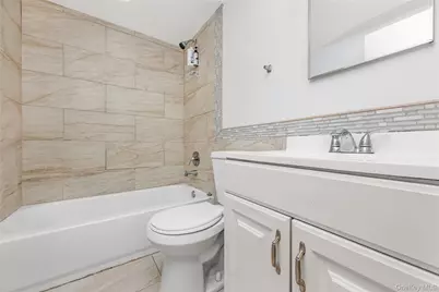 150 Holly Avenue, Hempstead, NY 11550 - Photo 27