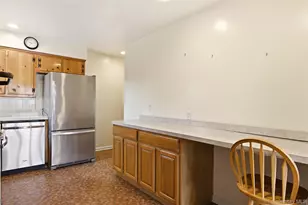 439 9th St, West Babylon, NY 11704 - Photo 11