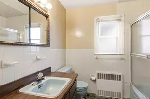 439 9th St, West Babylon, NY 11704 - Photo 17