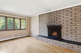 439 9th St, West Babylon, NY 11704 - Photo 7