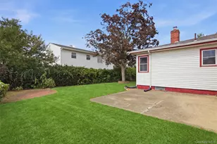 439 9th St, West Babylon, NY 11704 - Photo 25