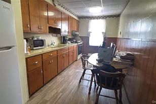 70-36 65th St, Ridgewood, NY 11385 - Photo 5