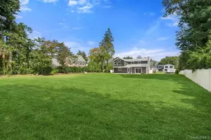3 Aron Dr, Woodbury, NY 11797 - Photo 45