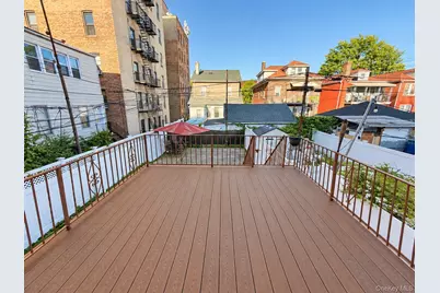 1660 Jarvis Avenue, Bronx, NY 10461 - Photo 25