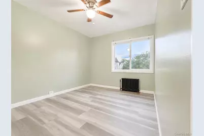 9513 107th Street, Ozone Park, NY 11416 - Photo 3