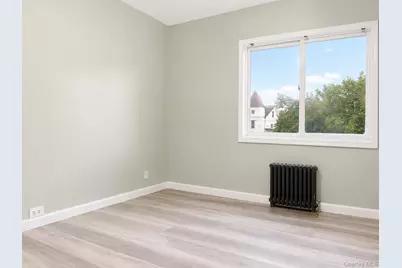 9513 107th Street, Ozone Park, NY 11416 - Photo 5