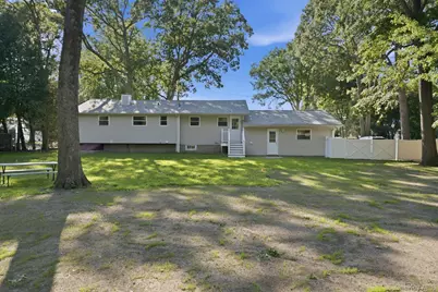 65 Holbrook Road, Centereach, NY 11720 - Photo 5
