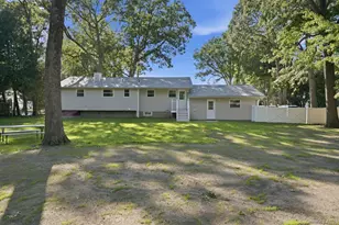 65 Holbrook Rd, Centereach, NY 11720 - Photo 5