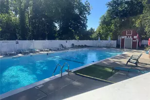 1879 Crompond Rd, Peekskill, NY 10566 - Photo 5