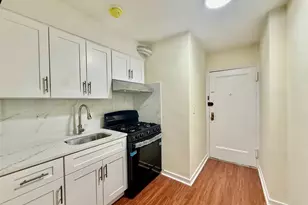 144-35 Sanford Ave, Flushing, NY 11355 - Photo 15
