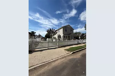 568 Park Avenue, West Hempstead, NY 11552 - Photo 1